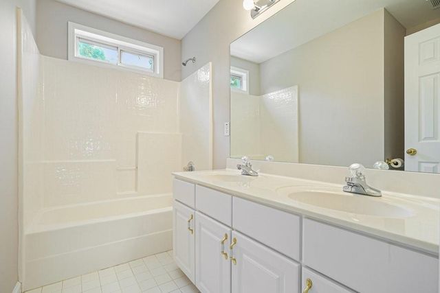 8033 Ridge Valley, Woodstock, GA 30189