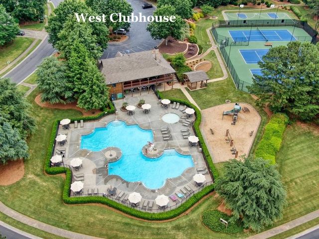 8033 Ridge Valley, Woodstock, GA 30189