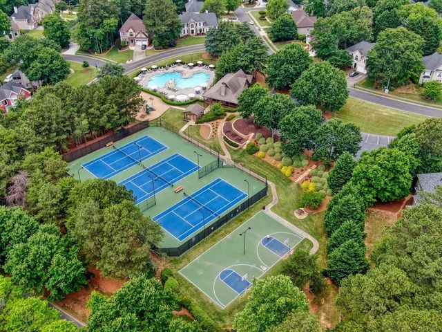8033 Ridge Valley, Woodstock, GA 30189