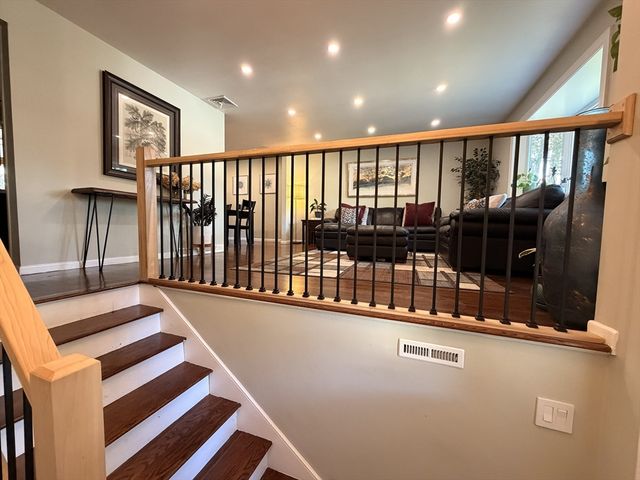 103 Kotlik St, Stoughton, MA 02072