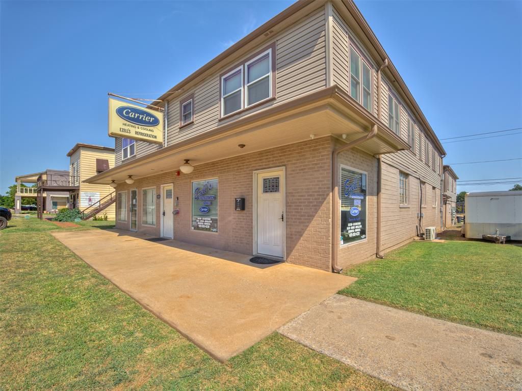 418 W WADE Street, El Reno, OK 73036