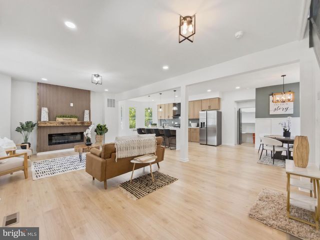 4509 OLIVER ST, Riverdale, MD 20737
