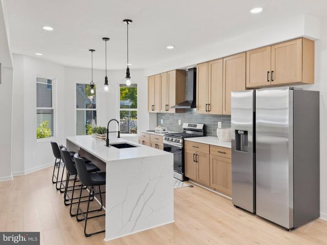 4509 OLIVER ST, Riverdale, MD 20737