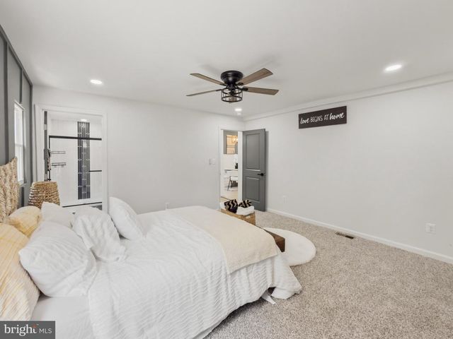 4509 OLIVER ST, Riverdale, MD 20737
