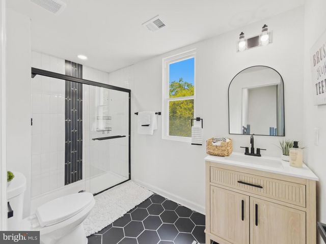 4509 OLIVER ST, Riverdale, MD 20737