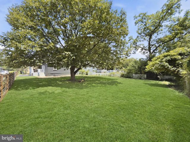 4509 OLIVER ST, Riverdale, MD 20737