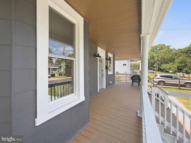 4509 OLIVER ST, Riverdale, MD 20737