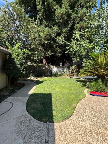 1703 Monte Grosso Drive, Merced, CA 95340