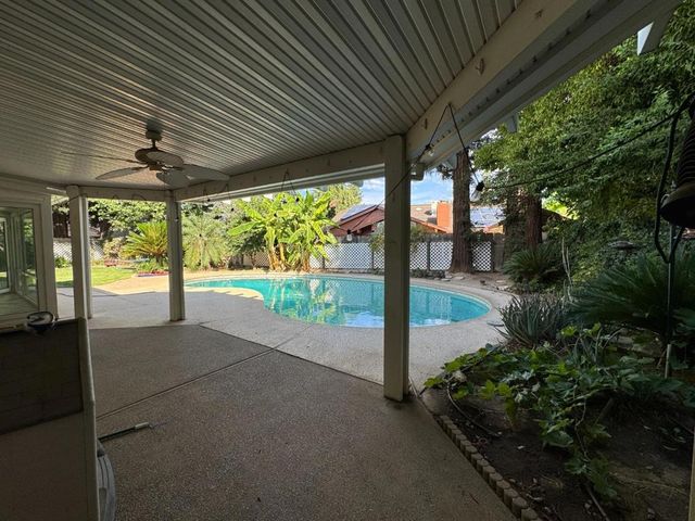 1703 Monte Grosso Drive, Merced, CA 95340