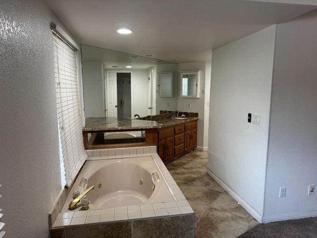 1703 Monte Grosso Drive, Merced, CA 95340