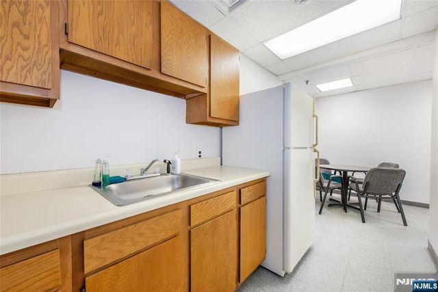 830 Belmont Avenue, North Haledon, NJ 07508