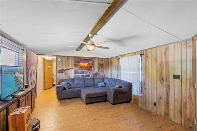 1411 B Democrat ST, Blanco, TX 78606