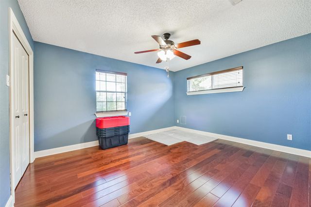 7758 Chantilly Circle, Galveston, TX 77551