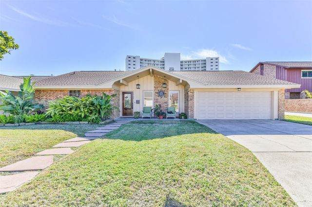 7758 Chantilly Circle, Galveston, TX 77551