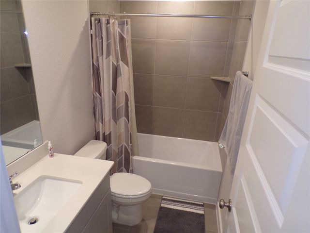 15419 Dapple Bluff Lane, Conroe, TX 77302