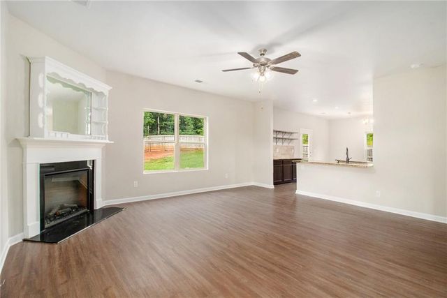 330 Renwick Drive, Senoia, GA 30276