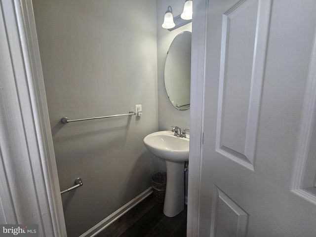725 LOWER FIELD CIR, Westminster, MD 21158
