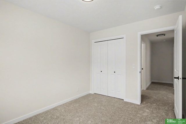 7106 N 79th Court, Omaha, NE 68122