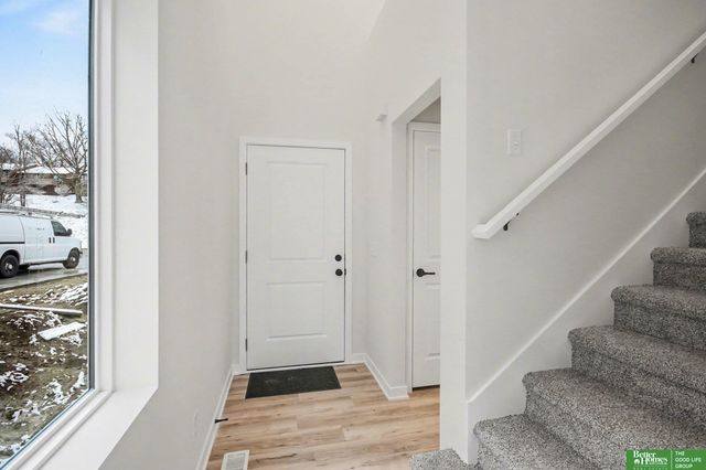 7106 N 79th Court, Omaha, NE 68122