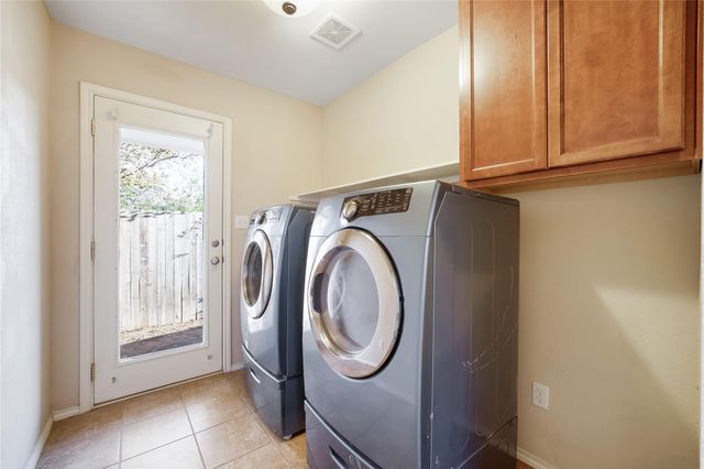 214 Silo ST, San Marcos, TX 78666