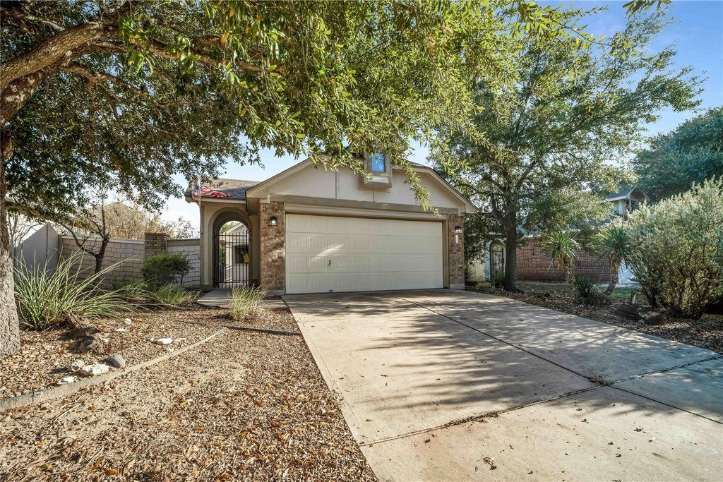 214 Silo ST, San Marcos, TX 78666