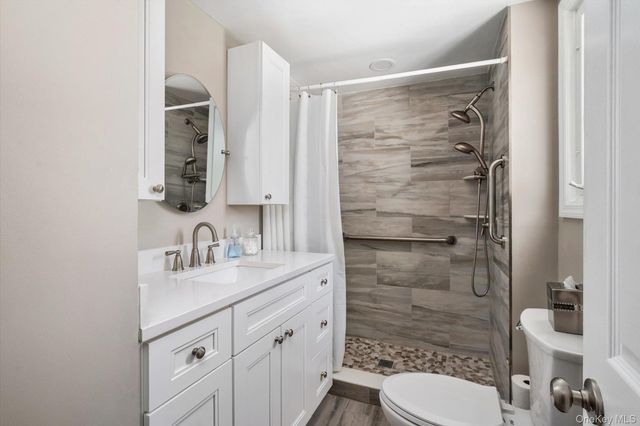 89 Bellevue Avenue, Oceanside, NY 11572