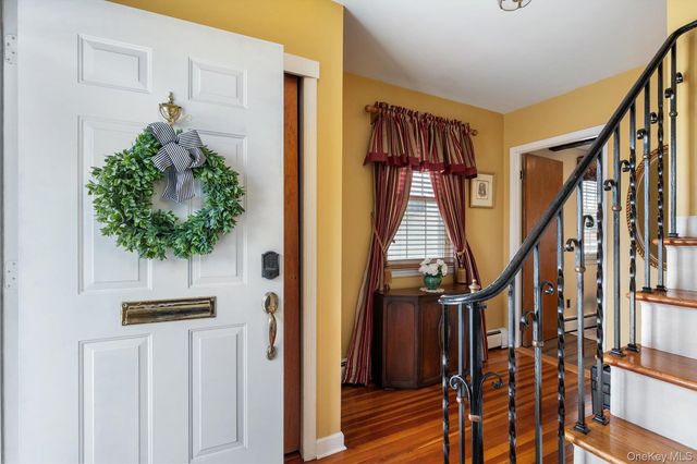 89 Bellevue Avenue, Oceanside, NY 11572