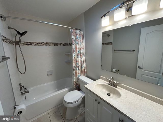 7812 POTTERS MILL CT, Rockville, MD 20855