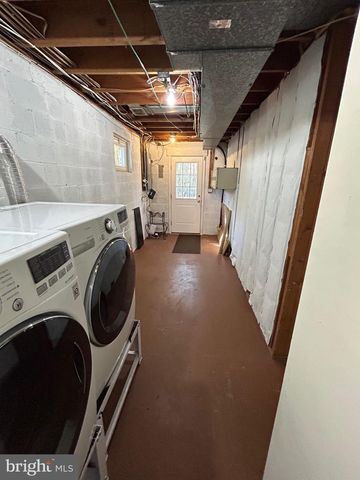 7812 POTTERS MILL CT, Rockville, MD 20855