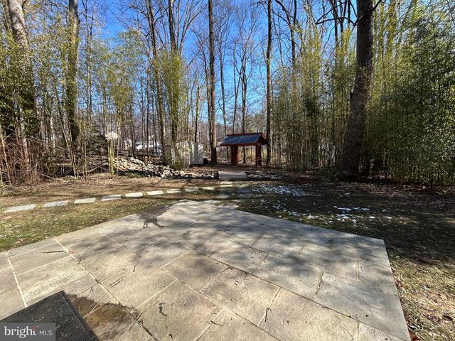 7812 POTTERS MILL CT, Rockville, MD 20855