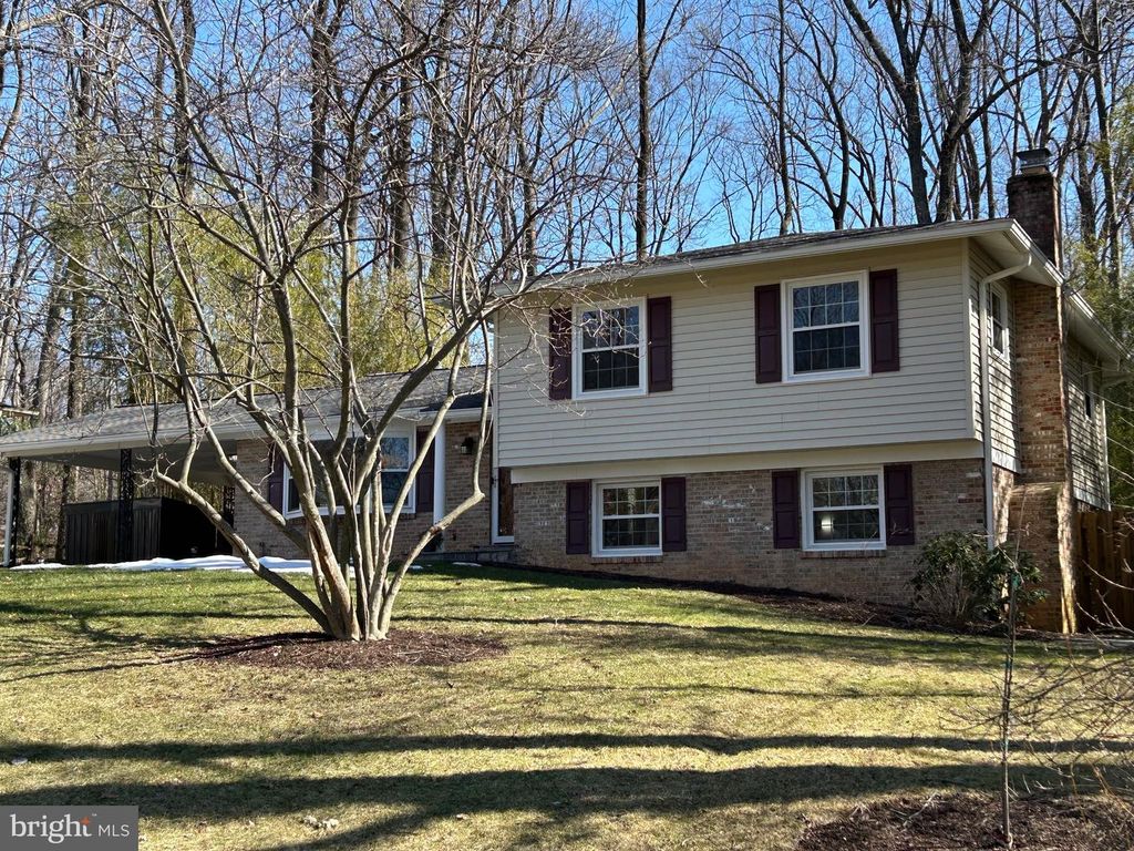 7812 POTTERS MILL CT, Rockville, MD 20855