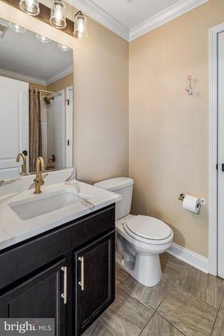 304 SALARNO CT, Mullica Hill, NJ 08062