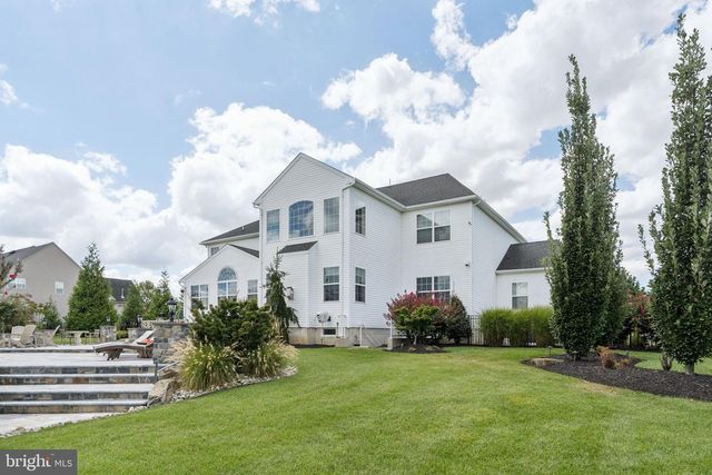 304 SALARNO CT, Mullica Hill, NJ 08062