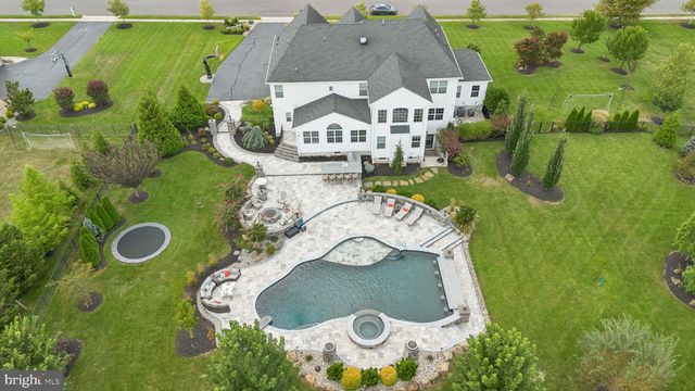 304 SALARNO CT, Mullica Hill, NJ 08062