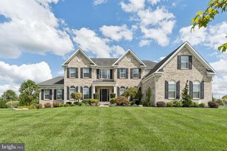 304 SALARNO CT, Mullica Hill, NJ 08062