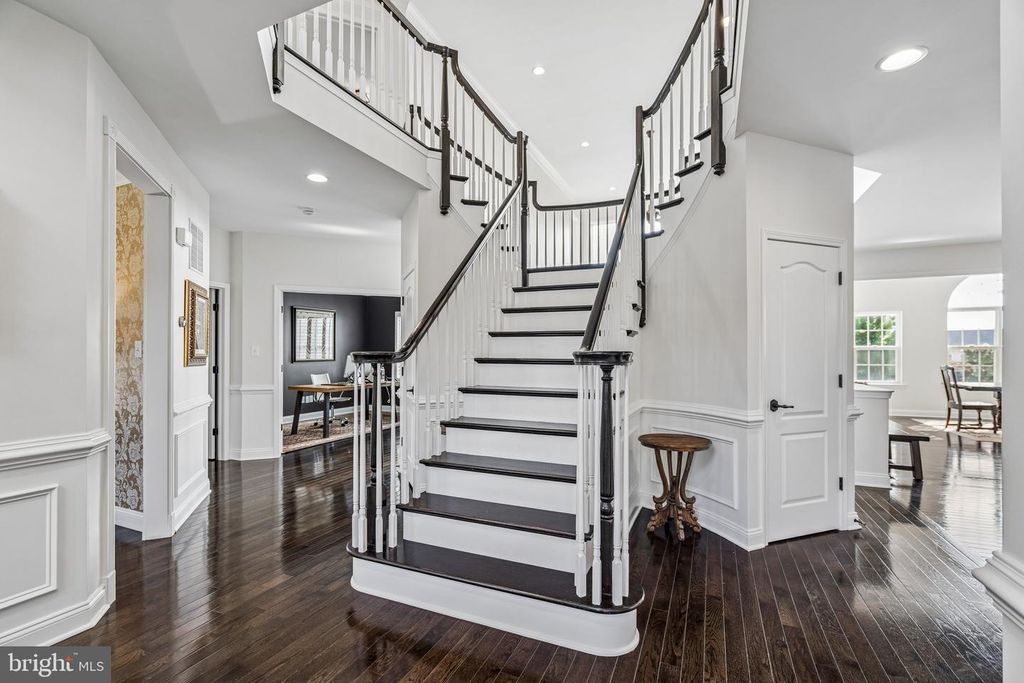 304 SALARNO CT, MULLICA HILL, NJ 08062 — photo 5