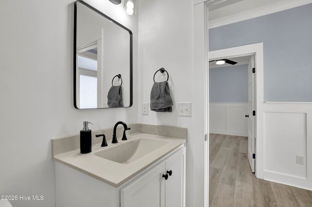 179 Twining Rose Lane, Holly Ridge, NC 28445