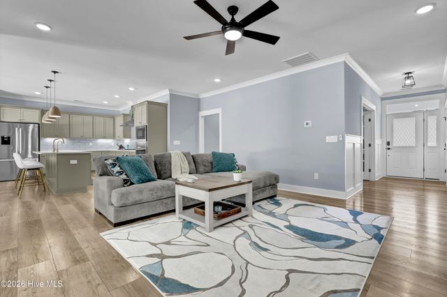 179 Twining Rose Lane, Holly Ridge, NC 28445