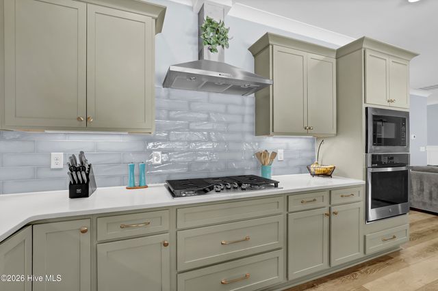 179 Twining Rose Lane, Holly Ridge, NC 28445