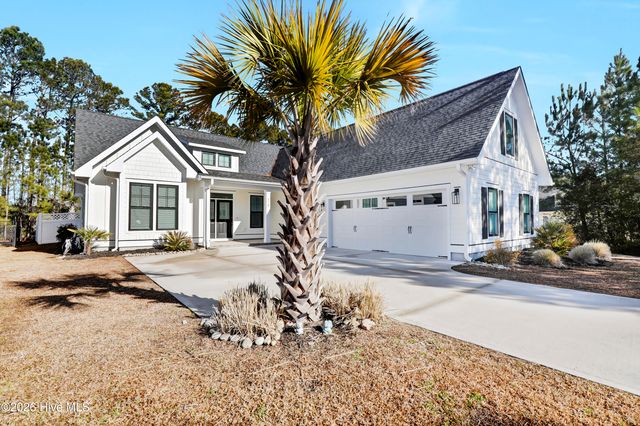 179 Twining Rose Lane, Holly Ridge, NC 28445