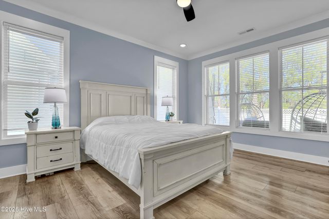 179 Twining Rose Lane, Holly Ridge, NC 28445