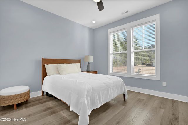 179 Twining Rose Lane, Holly Ridge, NC 28445