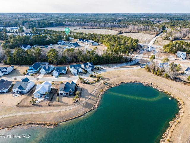 179 Twining Rose Lane, Holly Ridge, NC 28445