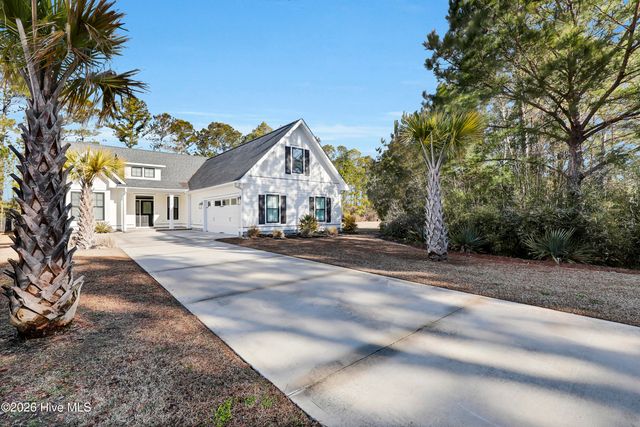 179 Twining Rose Lane, Holly Ridge, NC 28445