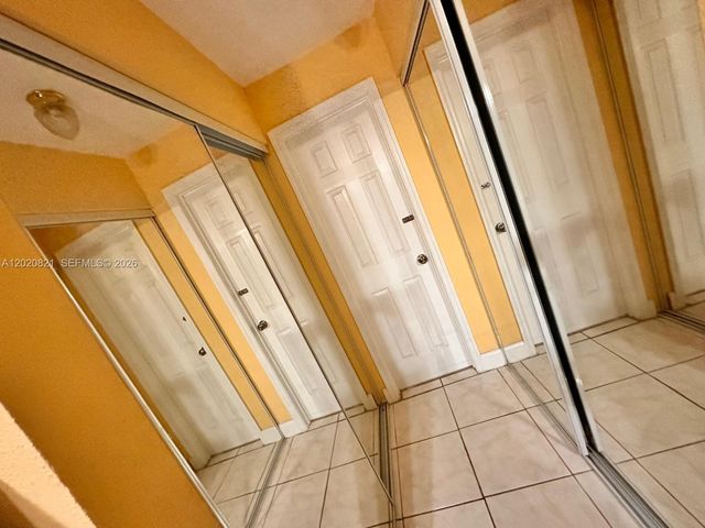 5953 W 28th Ave 24, Hialeah, FL 33016