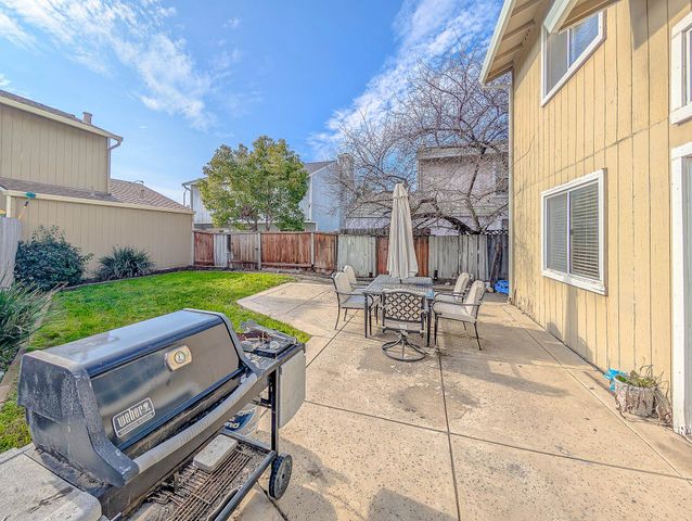 1765 Delta Meadows Way, Oakley, CA 94561
