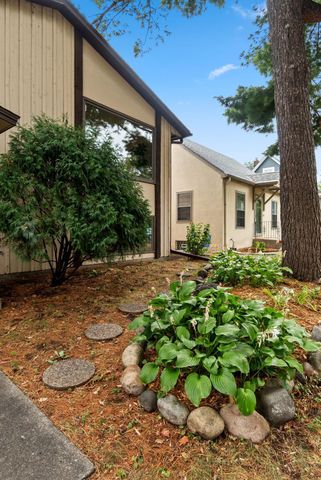 5545 1st Avenue S, Minneapolis, MN 55419