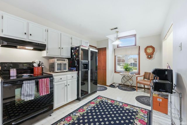 7116 Thamesford Drive, Fort Wayne, IN 46835