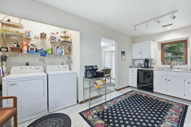 7116 Thamesford Drive, Fort Wayne, IN 46835