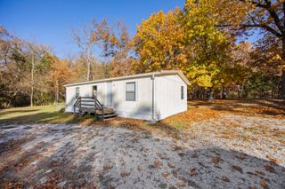 4220 STATE ROAD J, Fulton, MO 65251